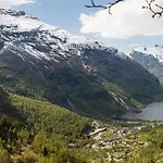 Utsikten - By Classic Norway فندق 3*