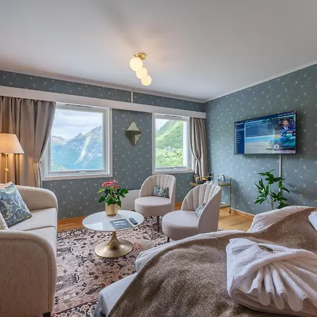 Utsikten - By Classic Norway 호텔 예이랑에르