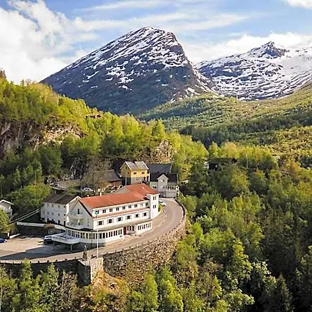 Hotel Utsikten - By Classic Norway 3*