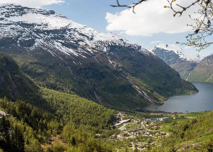 Utsikten - By Classic Norway فندق 3*